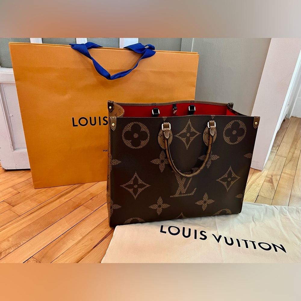 Louis Vuitton OnTheGo GM